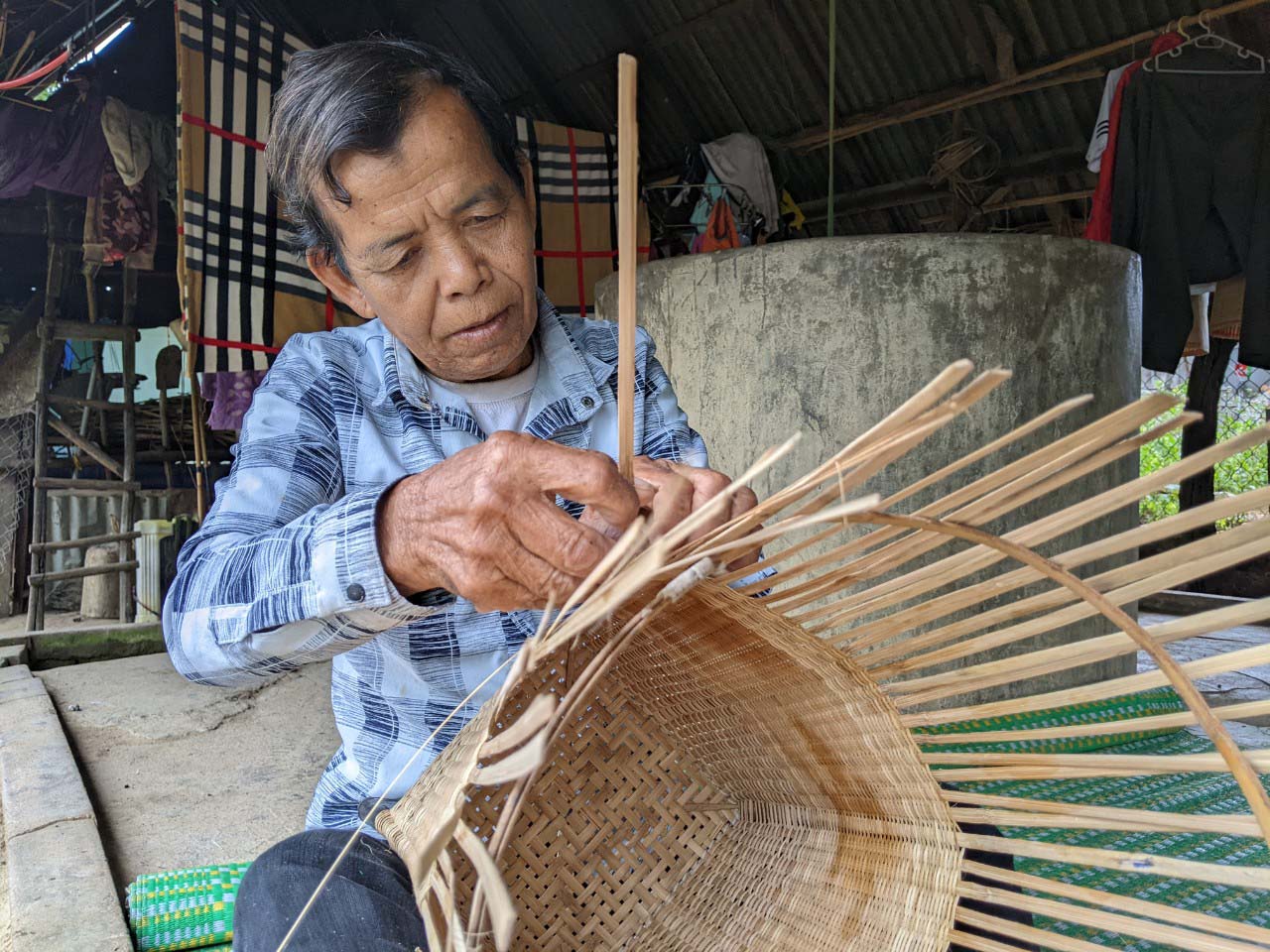 Gia Lai: Tơ Tung bảo tồn nghề đan lát