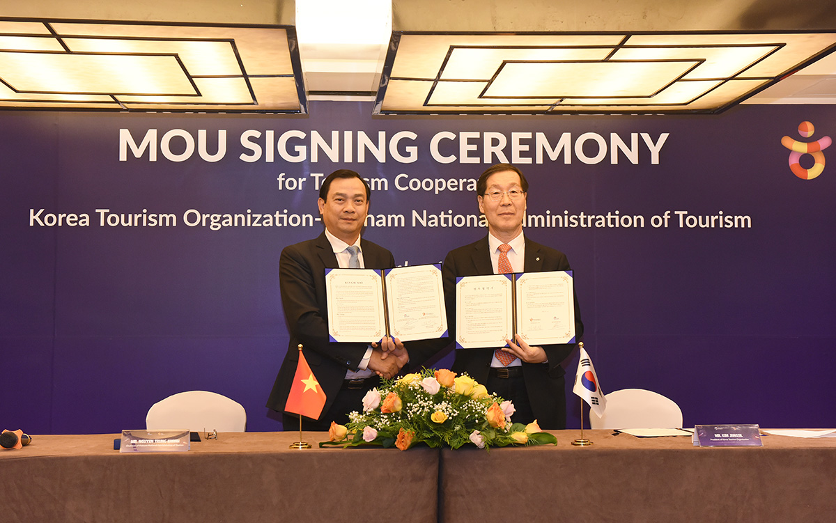 Việt Nam và Hàn Quốc ký kết hợp tác xúc tiến du lịch 2023 - 2024, mở ra giai đoạn phát triển mới giữa hai bên