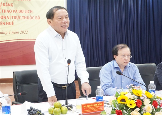 Bộ trưởng Nguyễn Văn Hùng làm việc với các đơn vị trực thuộc Bộ VHTTDL tại Thừa Thiên Huế