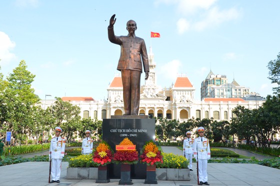 Nhiều hoạt động kỷ niệm 46 năm Ngày thành phố Sài Gòn - Gia Định vinh dự mang tên Bác