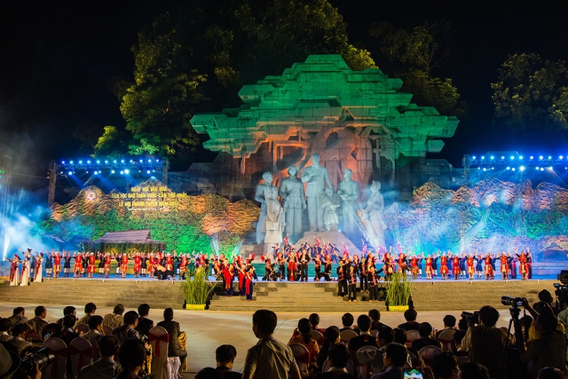 Tổ chức Ngày hội Văn hóa dân tộc Dao toàn quốc lần thứ II tại Thái Nguyên