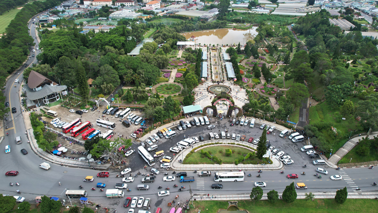 Trên 700.000 lượt du khách tới Lâm Đồng trong tháng 7