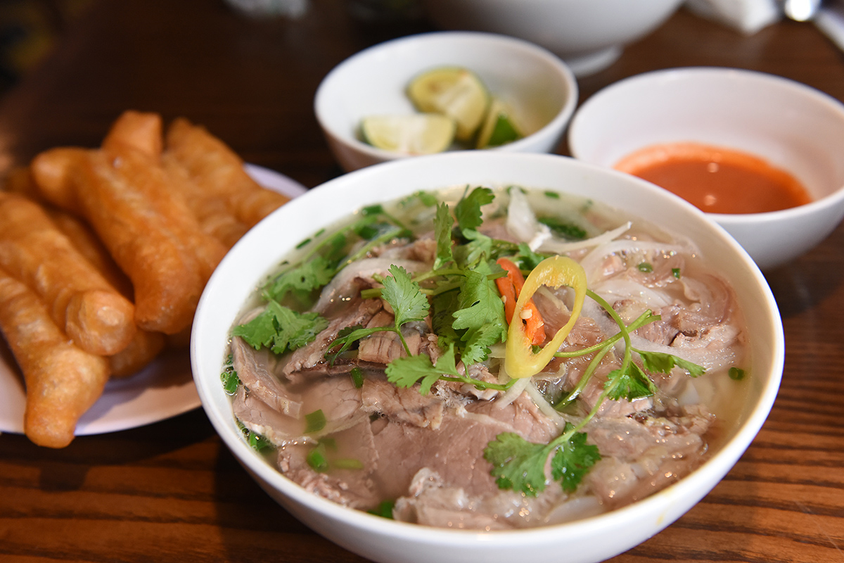 Travel + Leisure gọi tên Việt Nam là điểm đến ẩm thực hấp dẫn nhất châu Á năm 2023