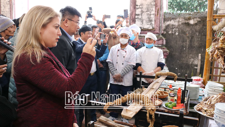 Nam Định: Liên kết, hợp tác phát triển các sản phẩm du lịch văn hóa