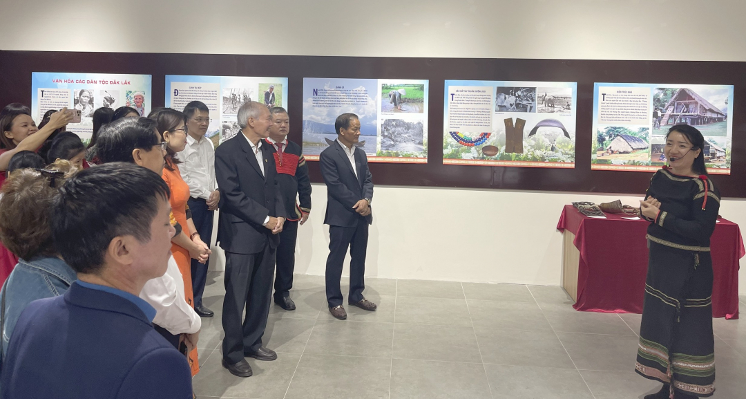 Trưng bày ''Sắc màu văn hóa Đắk Lắk'' tại Hà Giang
