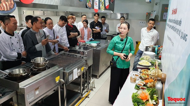 Đà Nẵng: Tập huấn chế biến chuẩn vị món ăn vùng miền phục vụ khách du lịch