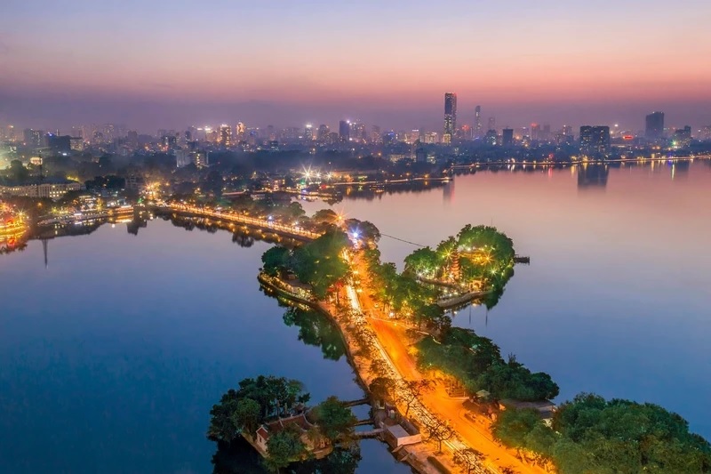 Hà Nội: Tây Hồ thúc đẩy các giải pháp khai thác giá trị hồ Tây