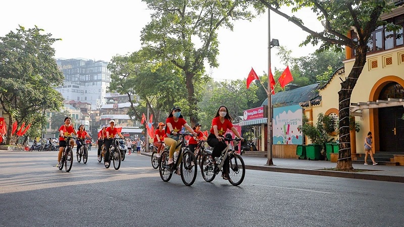 Hà Nội: Tạm cấm tổ chức sự kiện du lịch, thể thao, ẩm thực có tính chất thương mại trên phố đi bộ hồ Gươm