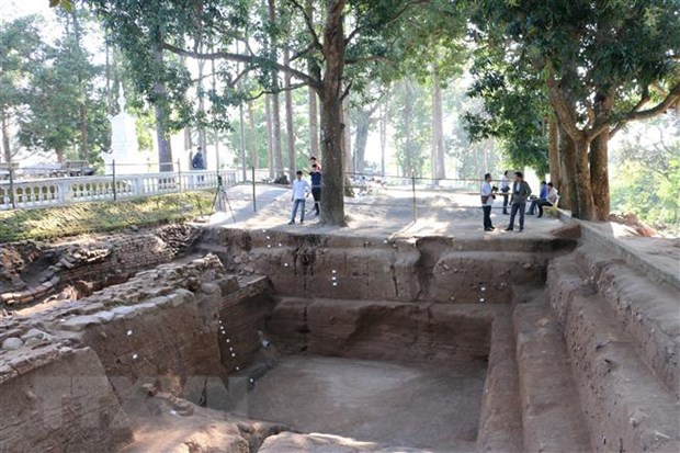  Thăm dò khảo cổ tại di tích Néang Son, tỉnh An Giang