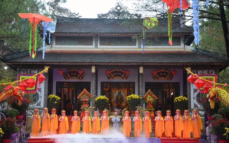 Du lịch văn hóa và tâm linh ở Thừa Thiên Huế