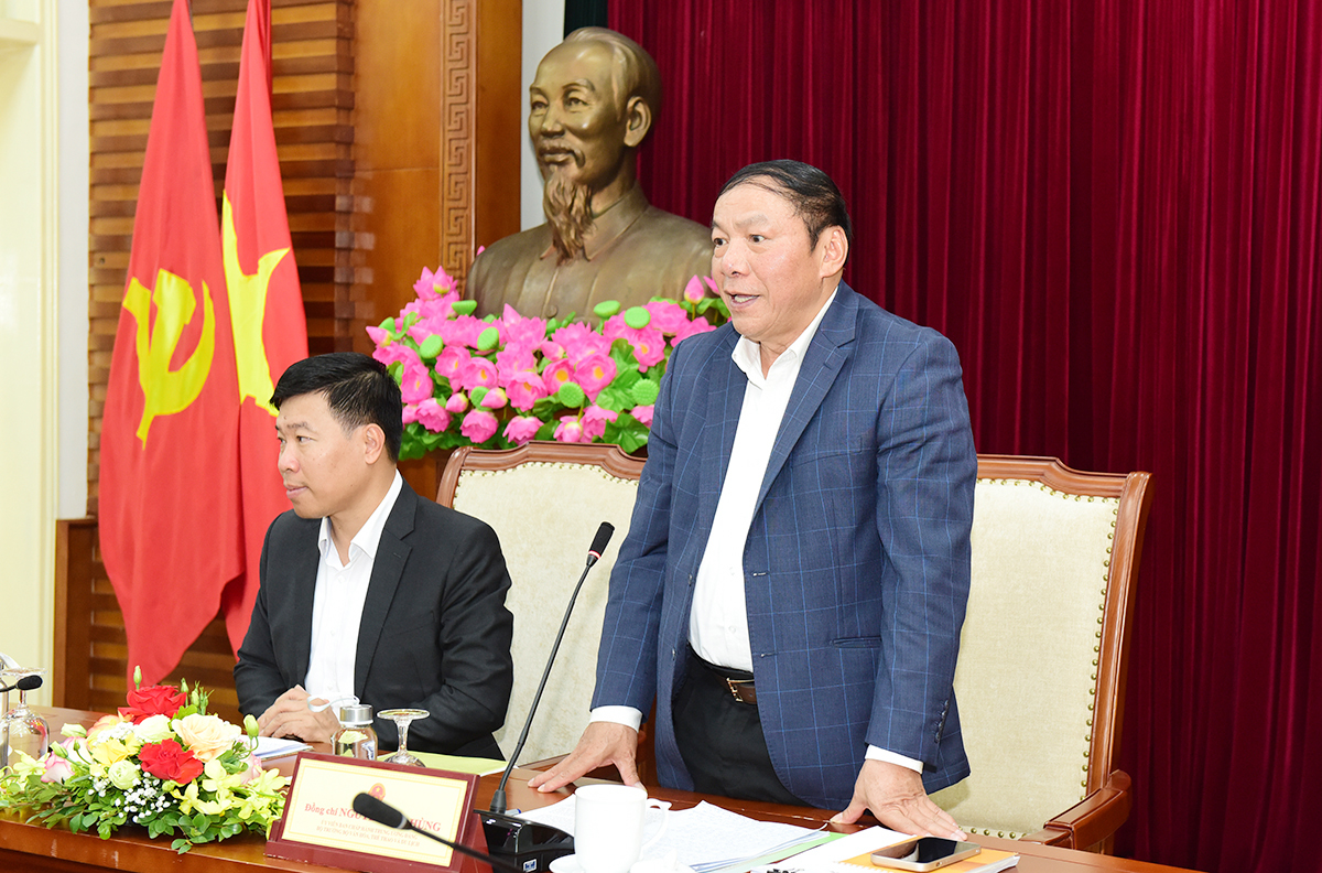 Bộ trưởng Nguyễn Văn Hùng: Phấn đấu đưa Bình Phước trở thành một trong những điểm sáng của ngành văn hóa, thể thao và du lịch
