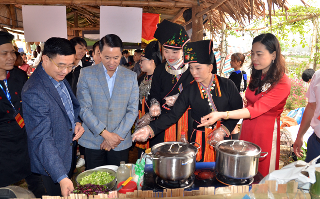 Yên Bái: Văn Yên tổ chức Ngày hội ''Đặc sắc ẩm thực vùng quế'' lần thứ nhất