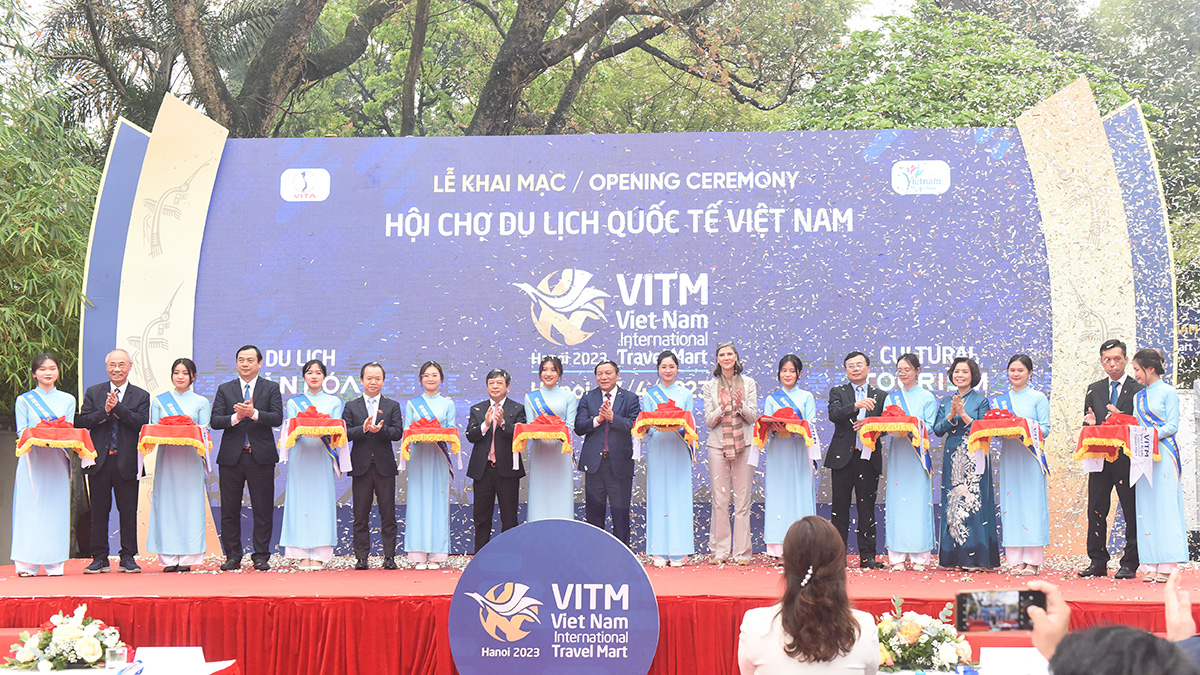 Khai mạc Hội chợ du lịch quốc tế VITM Hà Nội 2023: Thúc đẩy quảng bá các giá trị du lịch văn hóa đặc sắc của Việt Nam