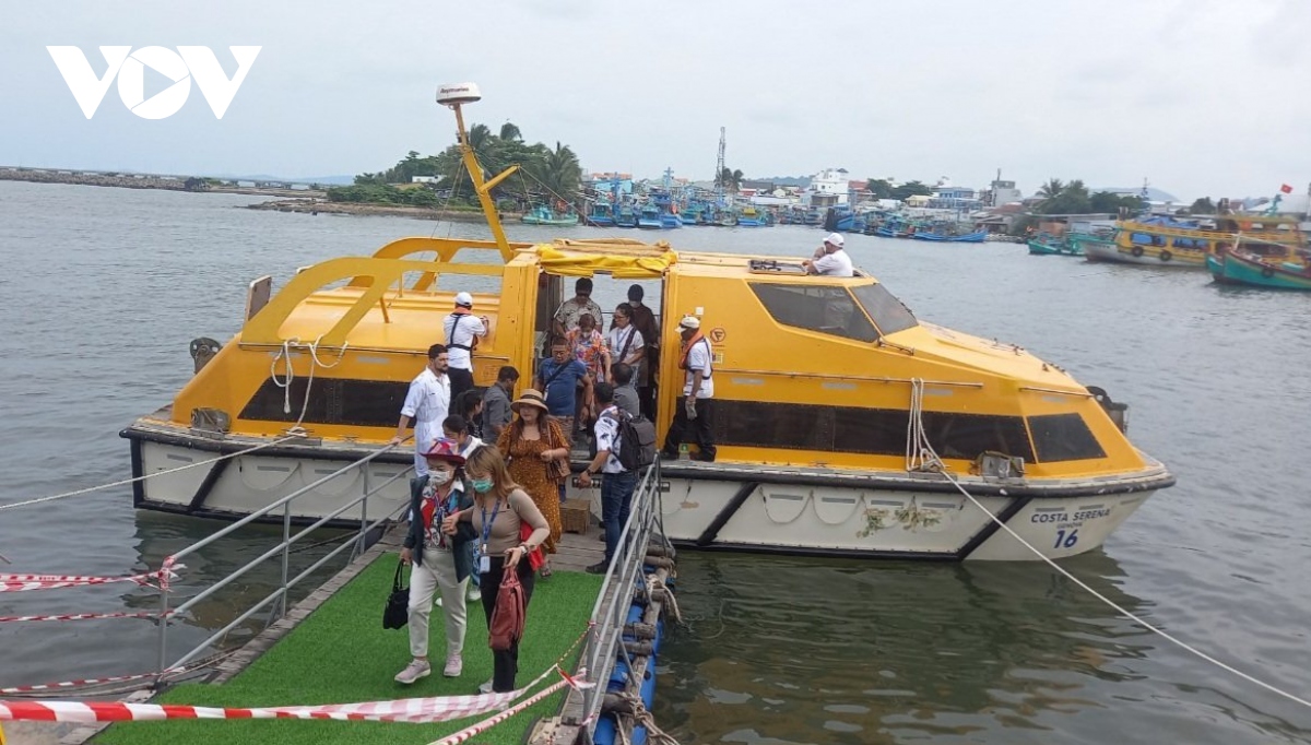 Kiên Giang: Phú Quốc đón tàu du lịch với 3.000 khách quốc tế