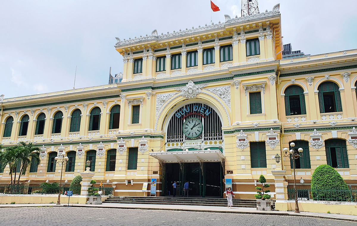 Bưu điện thành phố Hồ Chí Minh lọt top 11 bưu điện đẹp nhất thế giới