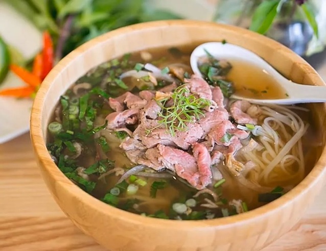 Cẩm nang Michelin hướng dẫn cách thưởng thức món Việt như người địa phương