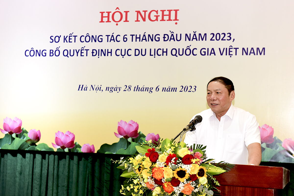 Bộ trưởng Nguyễn Văn Hùng: Phát huy thành tựu đạt được, tiếp tục đổi mới tư duy, quyết liệt hành động đưa du lịch phát triển trong thời kỳ mới