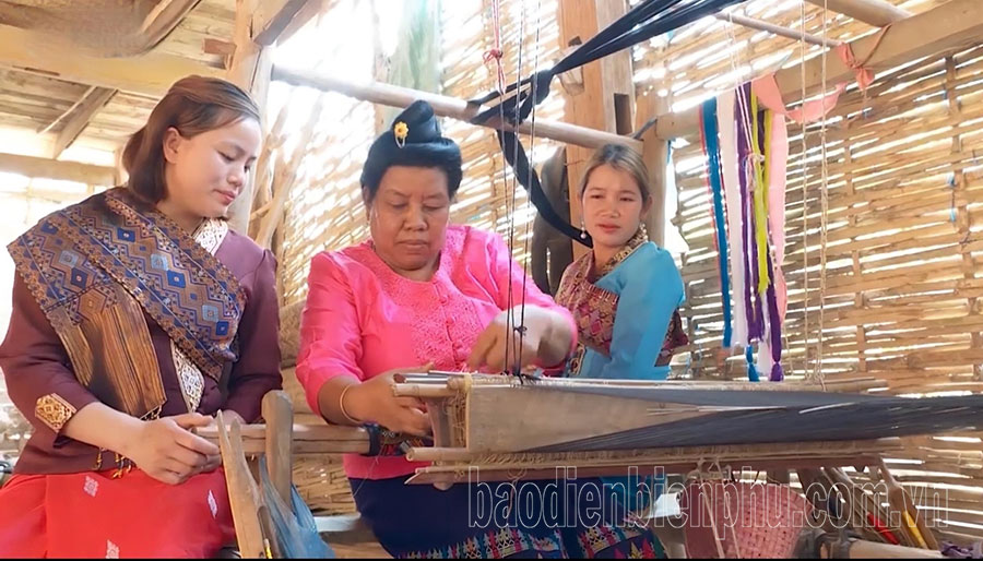 Ðiện Biên Ðông bảo tồn văn hóa truyền thống gắn với phát triển kinh tế