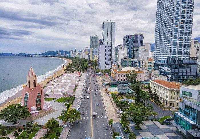 Khánh Hòa: Ô tô trên 29 chỗ vận tải khách du lịch được phép vào trung tâm TP. Nha Trang vào giờ cao điểm