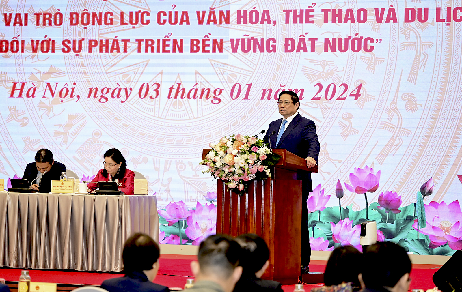 Thủ tướng Phạm Minh Chính: Quyết tâm tạo đột phá trong công tác xây dựng thể chế, chính sách phát triển ngành VHTTDL