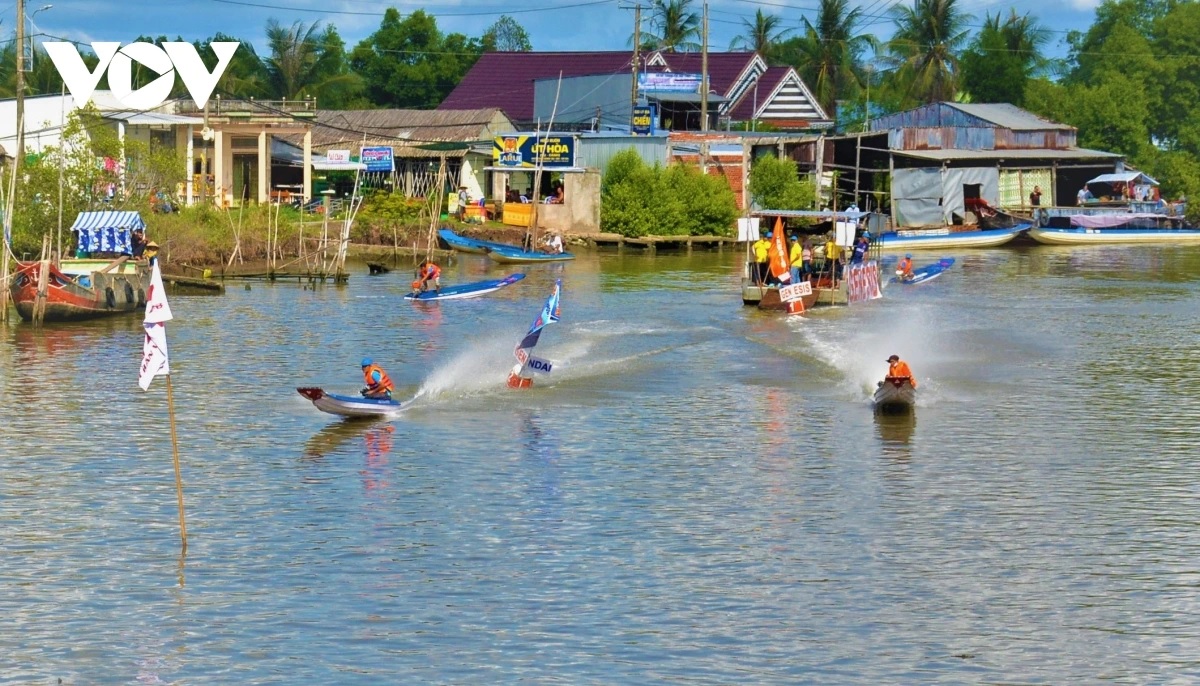 Cà Mau: Tổ chức giải đua vỏ lãi mở rộng khu vực Đồng bằng sông Cửu Long