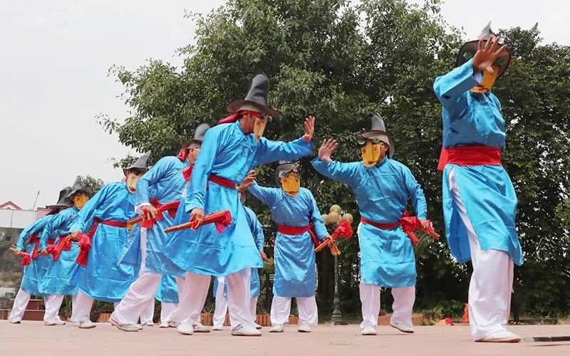 Nghìn năm trò diễn Xuân Phả - Thanh Hóa