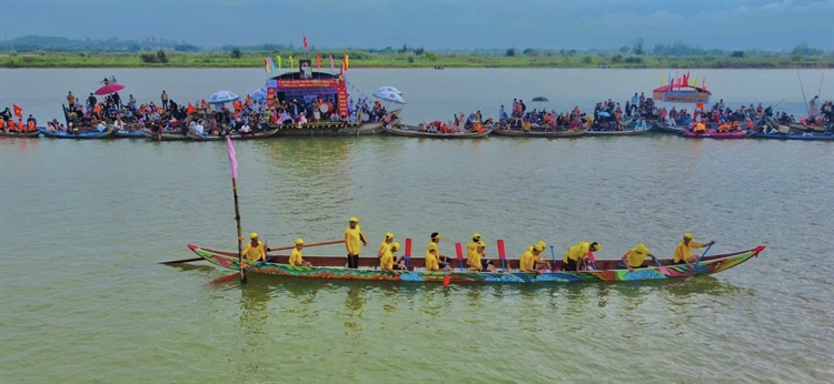Quảng Ngãi: Lễ hội đua thuyền truyền thống xã Tịnh Long là Di sản văn hóa phi vật thể quốc gia