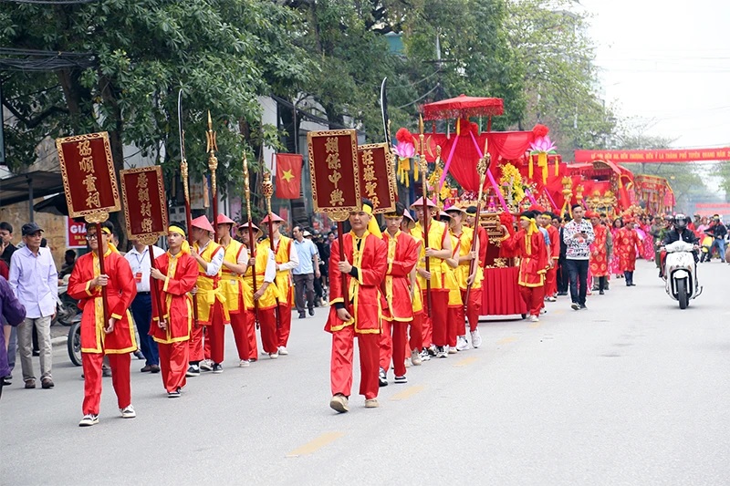 Tuyên Quang: Lễ hội đền Hạ, đền Thượng, đền Ỷ La thu hút du khách tham dự