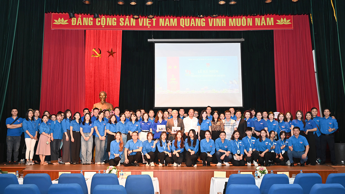 Đoàn Thanh niên Bộ VHTTDL kỷ niệm 93 năm Ngày thành lập Đoàn TNCS Hồ Chí Minh