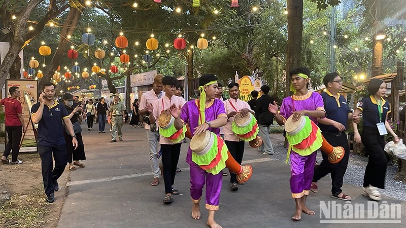 Tinh hoa ẩm thực ba miền hội tụ tại Lễ hội Văn hóa Ẩm thực, Món ngon Saigontourist Group 2024