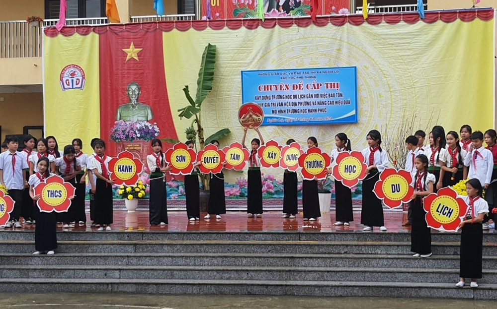 Yên Bái: Hạnh Sơn xây dựng trường học du lịch gắn với giữ gìn bản sắc văn hóa