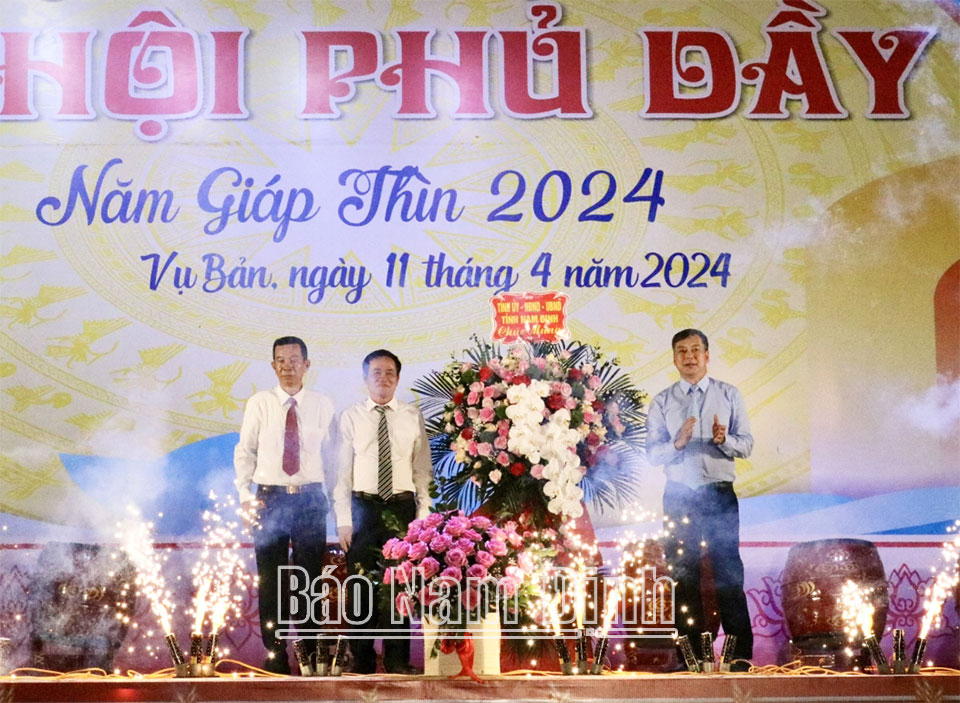 Nam Định: Khai mạc Lễ hội Phủ Dầy năm 2024