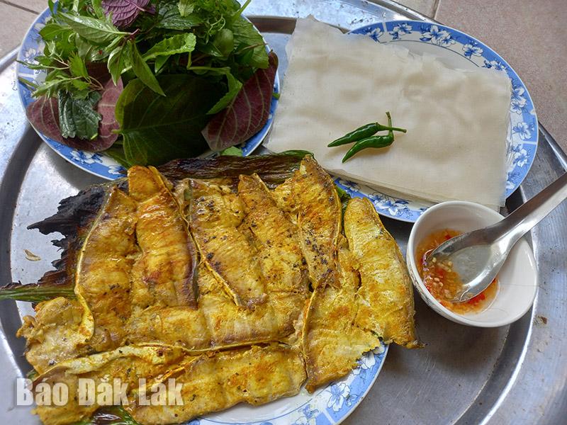 Cá nhám nướng Quảng Nam - nồng nàn hương vị biển