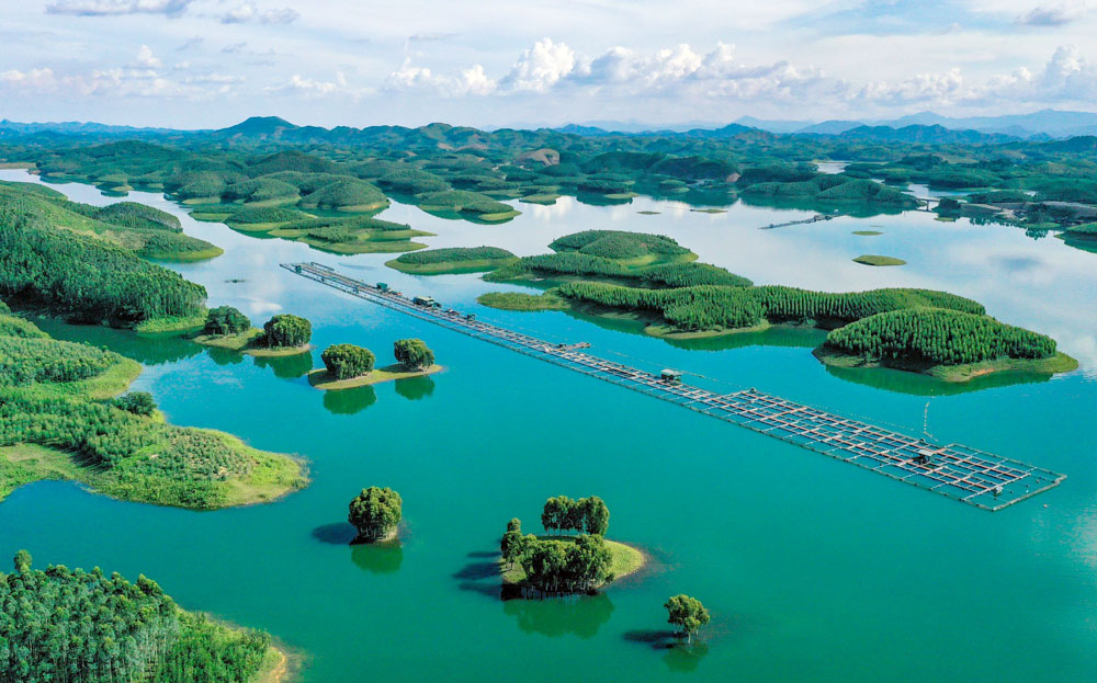 Khu du lịch Quốc gia hồ Thác Bà (Yên Bái) sẽ là động lực phát triển du lịch của cả nước