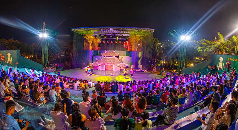 Có gì ở nhà hát múa rối lớn nhất miền Trung tại Đà Nẵng?