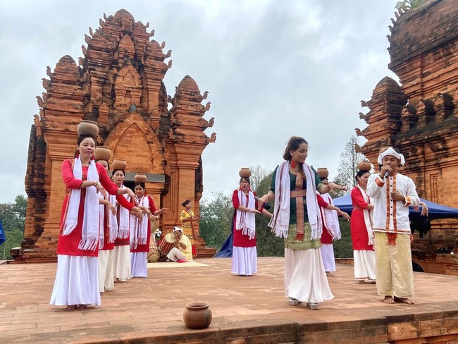 An Giang ban hành Kế hoạch tham gia Ngày hội Văn hóa dân tộc Chăm lần thứ VI tại tỉnh Ninh Thuận, năm 2024