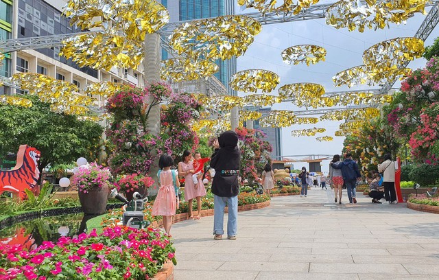 Thành phố Hồ Chí Minh: Đường hoa Nguyễn Huệ sẽ mở cửa đón du khách trong 7 ngày