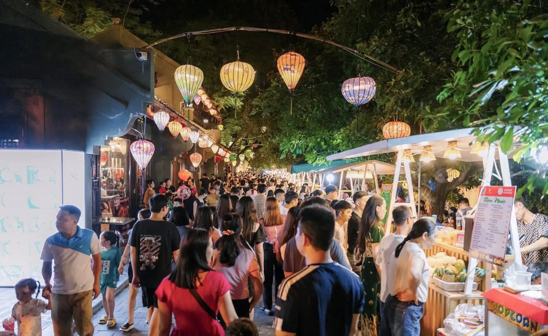 Ninh Bình: Sức bật mới từ kinh tế ban đêm