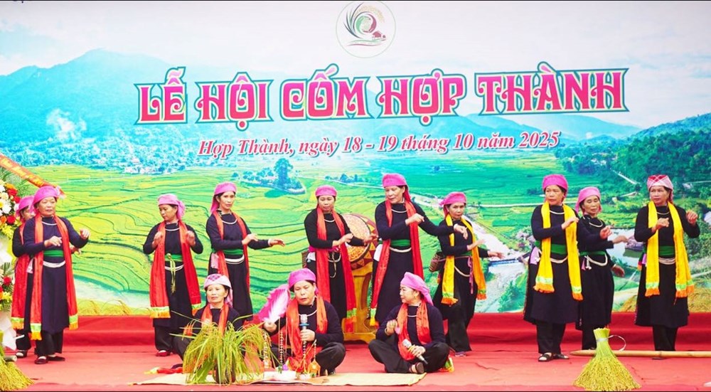 Lào Cai: Đưa nghề cốm Hợp Thành trở thành sản phẩm du lịch cộng đồng hấp dẫn