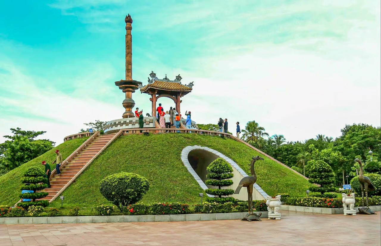 Thành cổ Quảng Trị, điểm hẹn cho hành trình ký ức