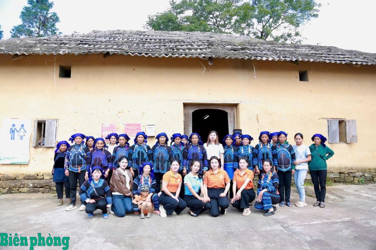 Theo bước sương sớm về thôn Lao Chải - Lào Cai