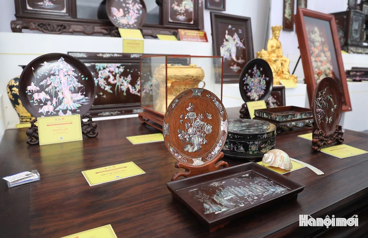Khảm trai Chuyên Mỹ (Hà Nội) giữ hồn nghề, vươn mình hội nhập