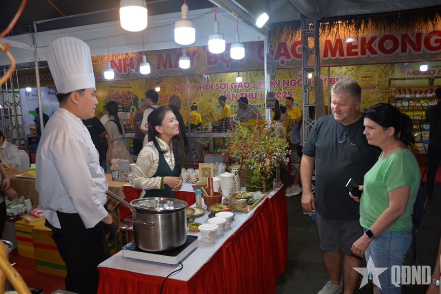 TP. Hồ Chí Minh: Khai mạc Ngày hội Sợi gạo Việt lần thứ I năm 2025