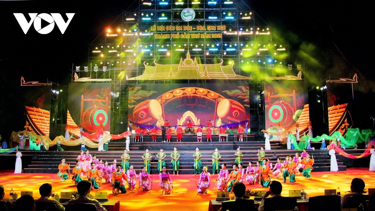 Cần Thơ: Rực rỡ sông trăng - Bừng sáng di sản văn hóa Khmer Nam Bộ