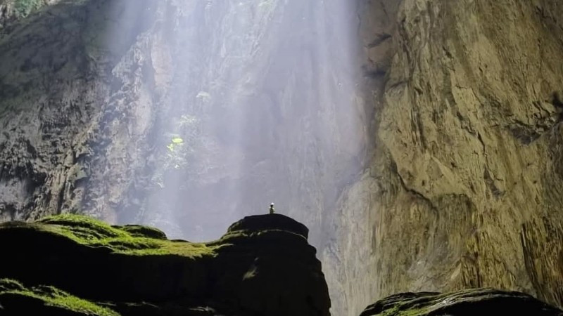 Tour khám phá hang Sơn Đoòng được đặt kín chỗ tới năm 2027