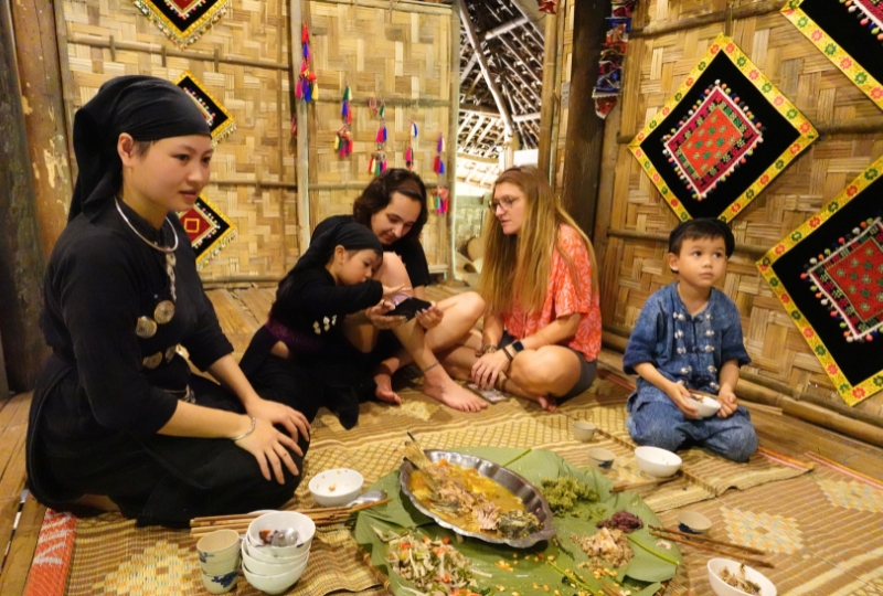 Độc đáo ngôi làng du lịch cộng đồng tiêu chung túi tiền, ăn chung nồi cơm ở Thái Nguyên