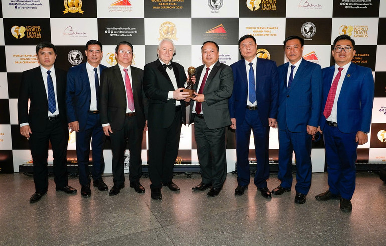 Tuyên Quang: Cao nguyên đá Đồng Văn đón nhận danh hiệu ''Điểm đến văn hóa hàng đầu thế giới năm 2025''