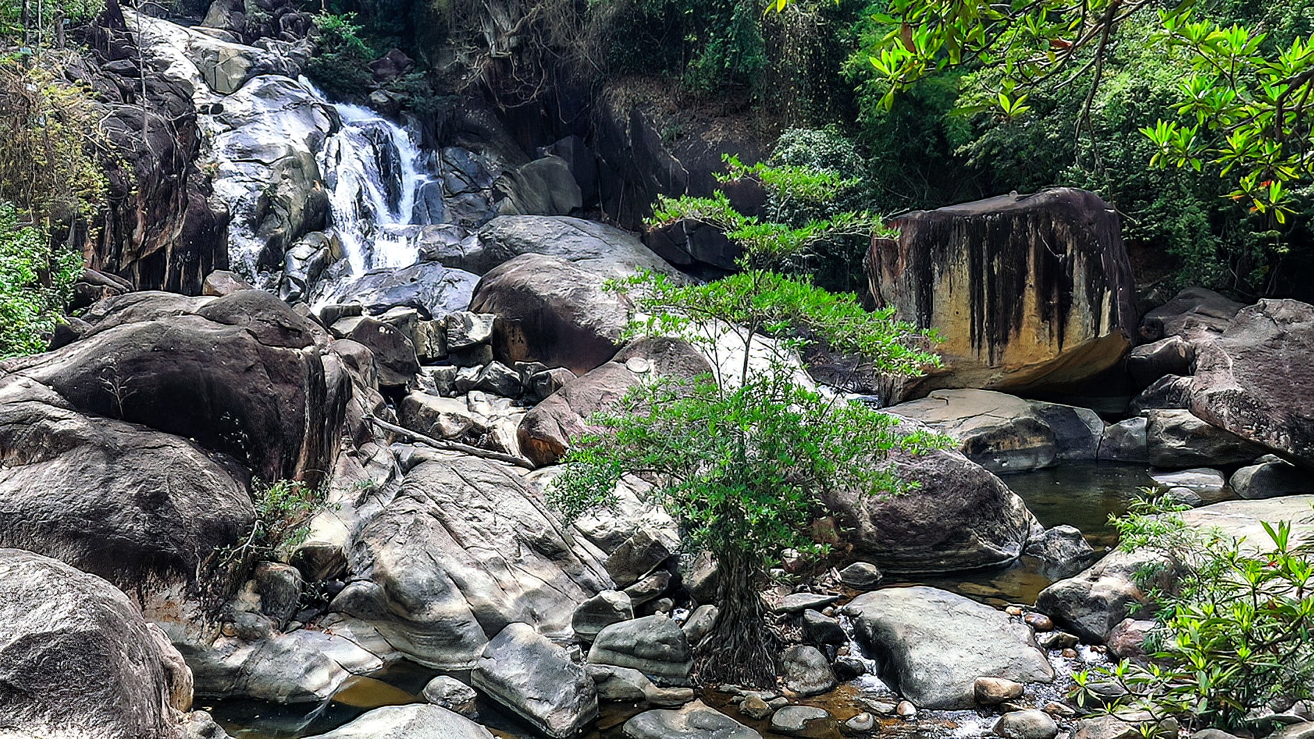 Lâm Đồng: Gợi mở du lịch từ khám phá thác, ghềnh tuyệt đẹp