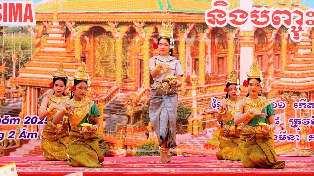 Nghệ thuật múa cổ điển Khmer Nam Bộ và những giá trị văn hoá sâu sắc