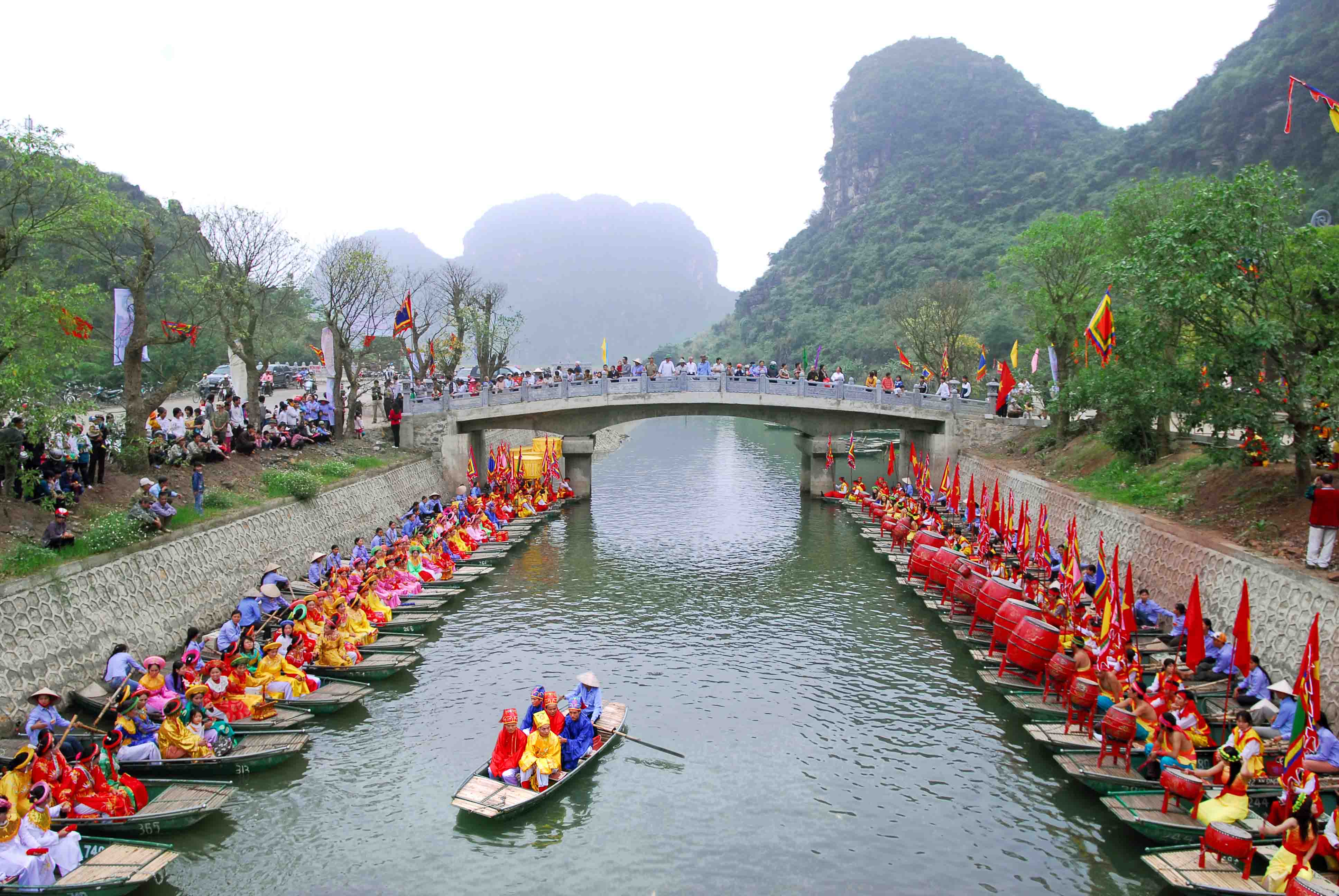 Thành phố Hoa Lư - Đô thị di sản thiên niên kỷ, thành phố toàn cầu